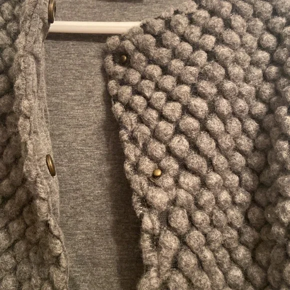 Gray Jacket - Picture 2 of 4